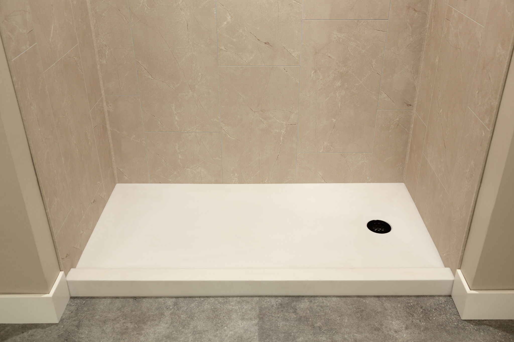 Vivid White 0 | World Tile Company